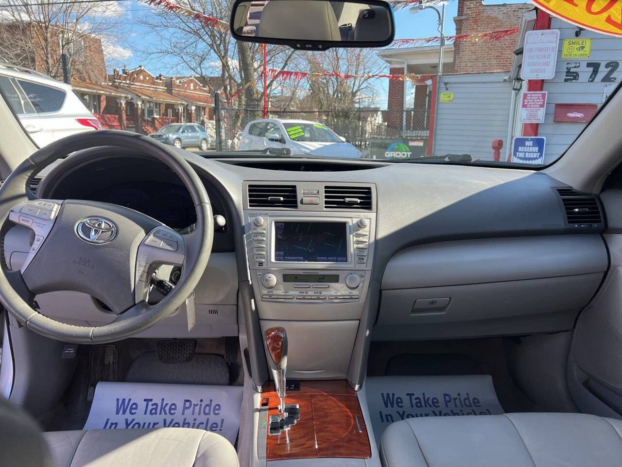 Used 2010 Toyota Camry XLE FWD image 13