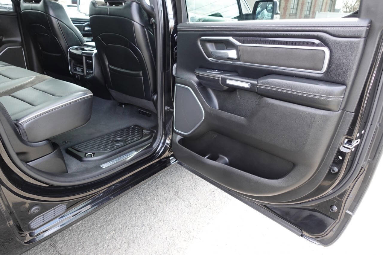 Used 2022 RAM 1500 Laramie AWD/4WD image 34