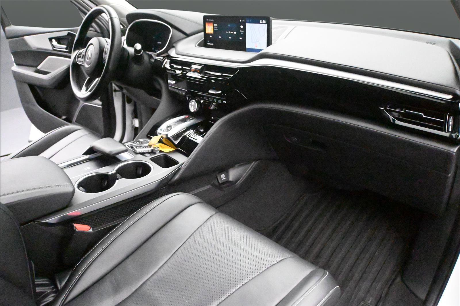 Certified 2024 Acura MDX SH-AWD w/ Technology Package image 15
