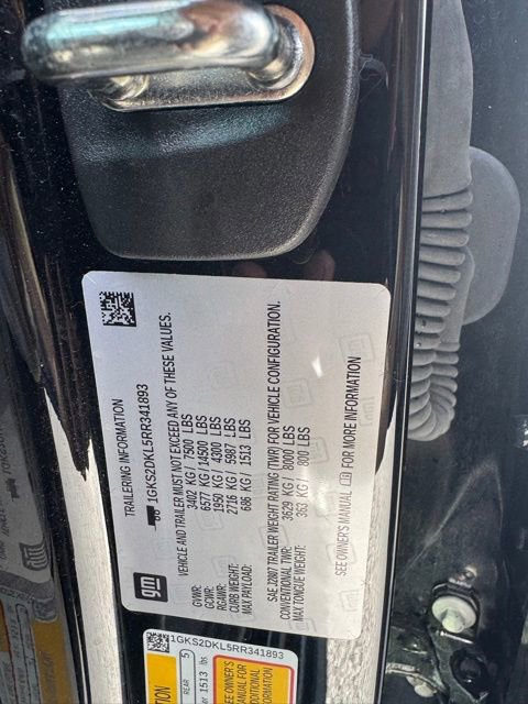 Used 2024 GMC Yukon Denali w/ Advanced Technology Package AWD/4WD image 13