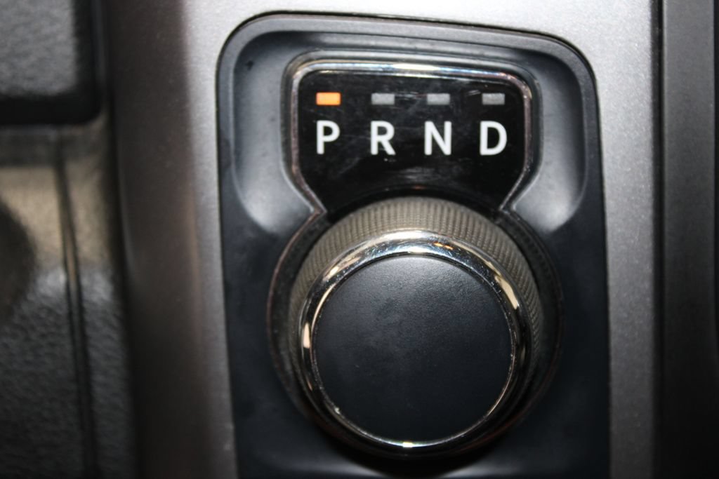 Used 2024 RAM 1500 Classic SLT AWD/4WD image 43