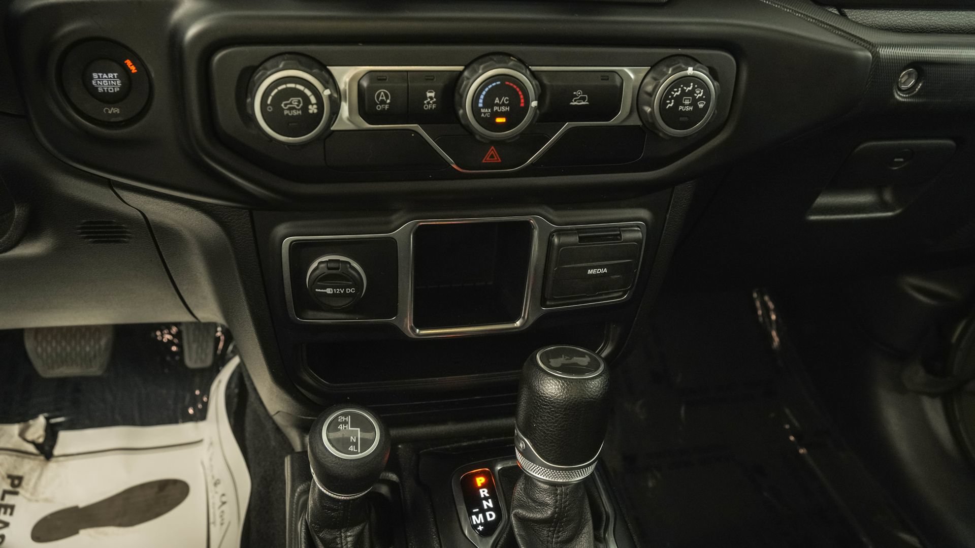 Used 2021 Jeep Wrangler Unlimited Sport AWD/4WD image 27