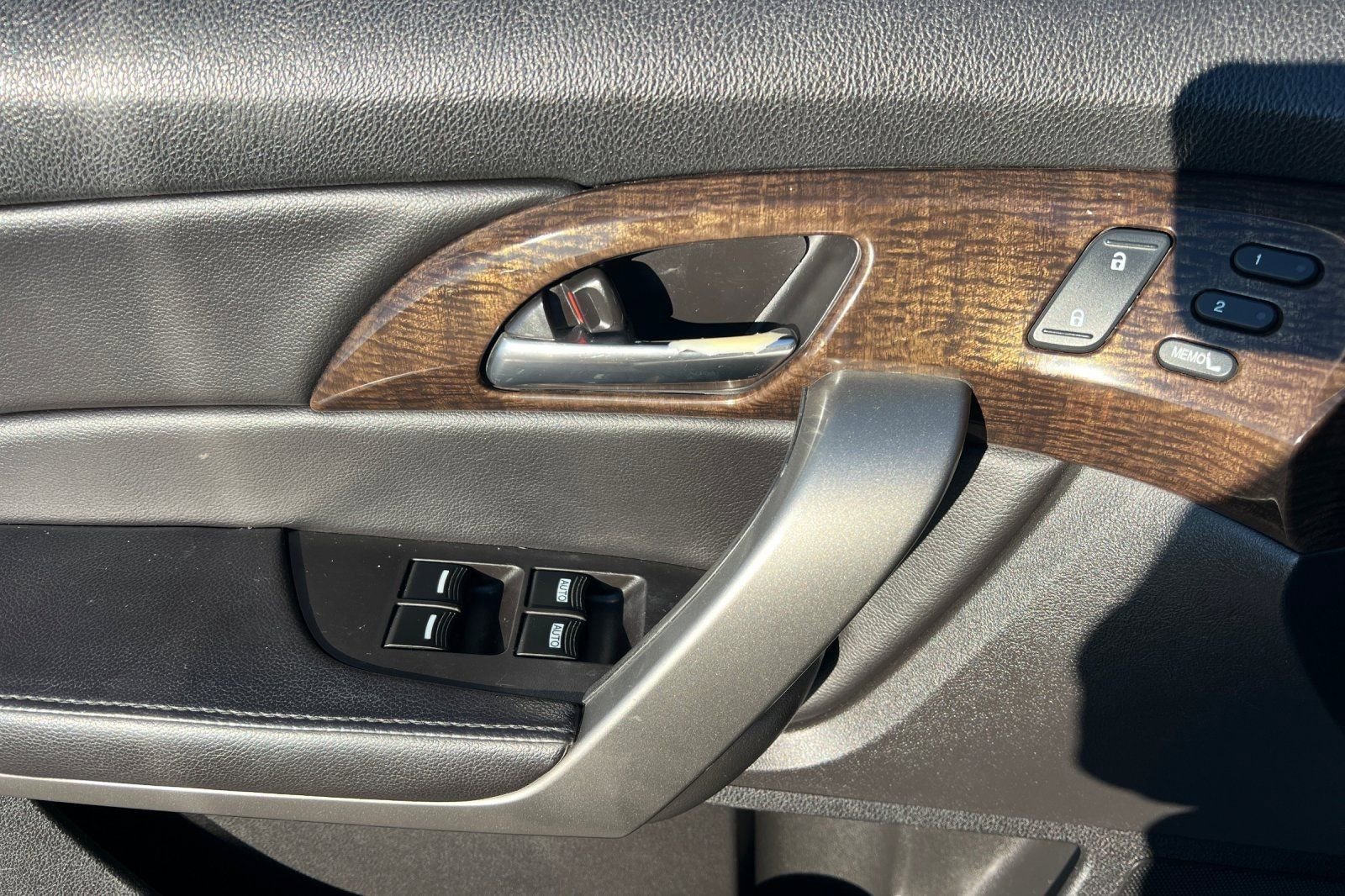 Used 2012 Acura MDX image 9