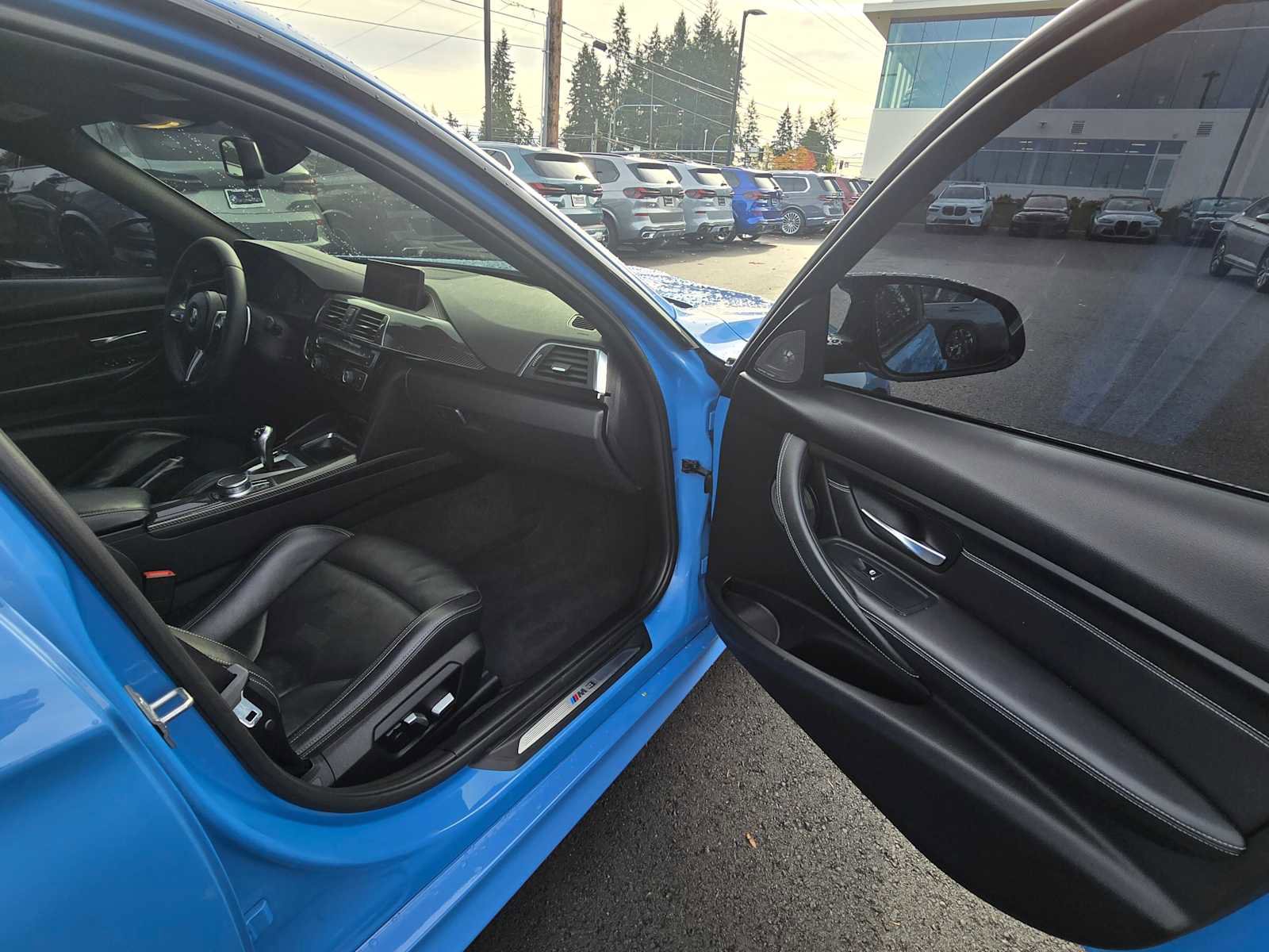 Used 2018 BMW M3 image 12