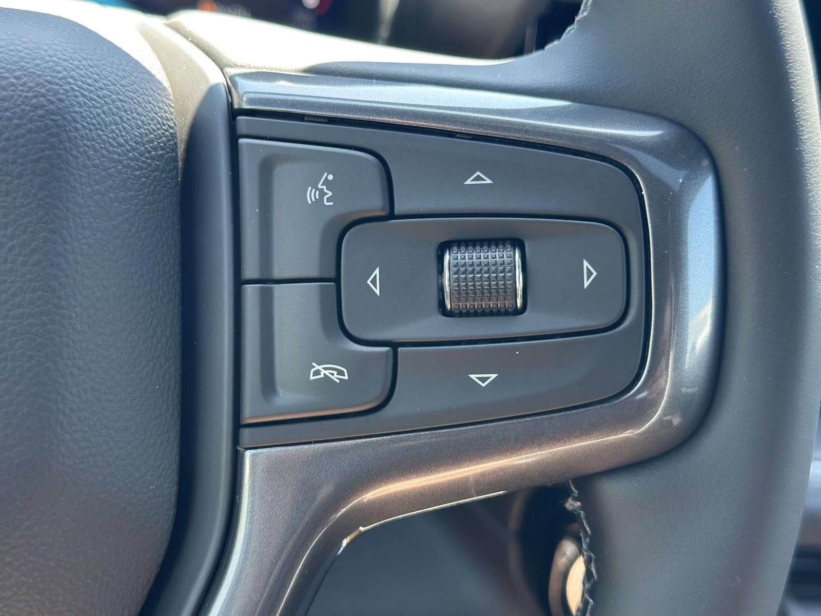 New 2026 Chevrolet Silverado 2500 High Country w/ High Country Premium Package AWD/4WD image 14