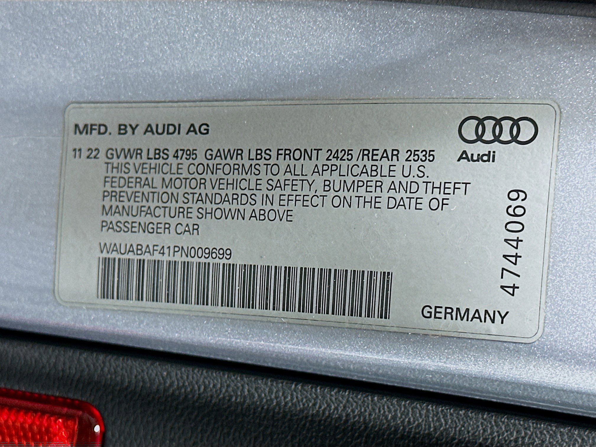 Used 2023 Audi A4 2.0T Premium w/ Convenience Package image 12