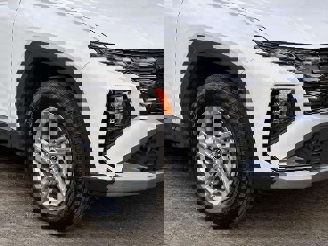 Used 2025 Hyundai Tucson SE image 13
