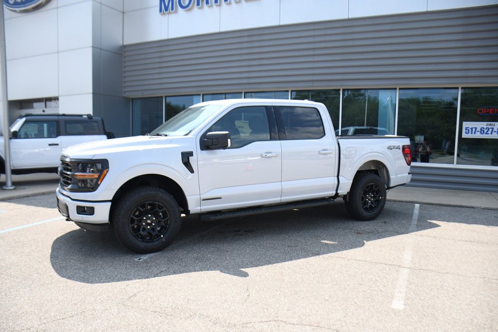 New 2025 Ford F150 XLT w/ Equipment Group 302A MID image 2