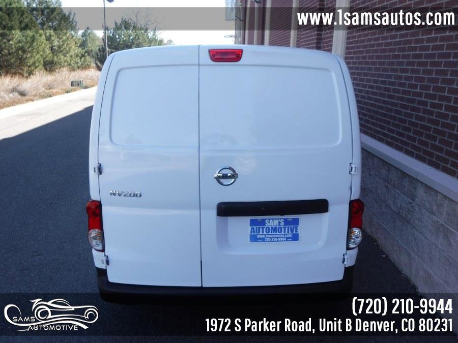 Used 2019 Nissan NV200 S image 21