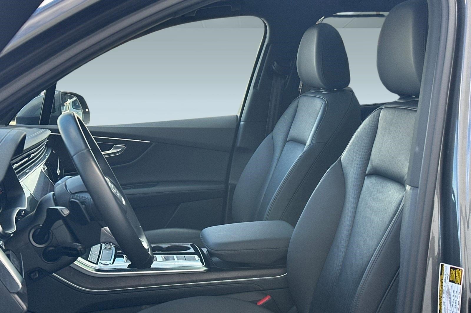 Used 2024 Audi Q7 2.0T Premium Plus w/ Premium Plus Package image 5