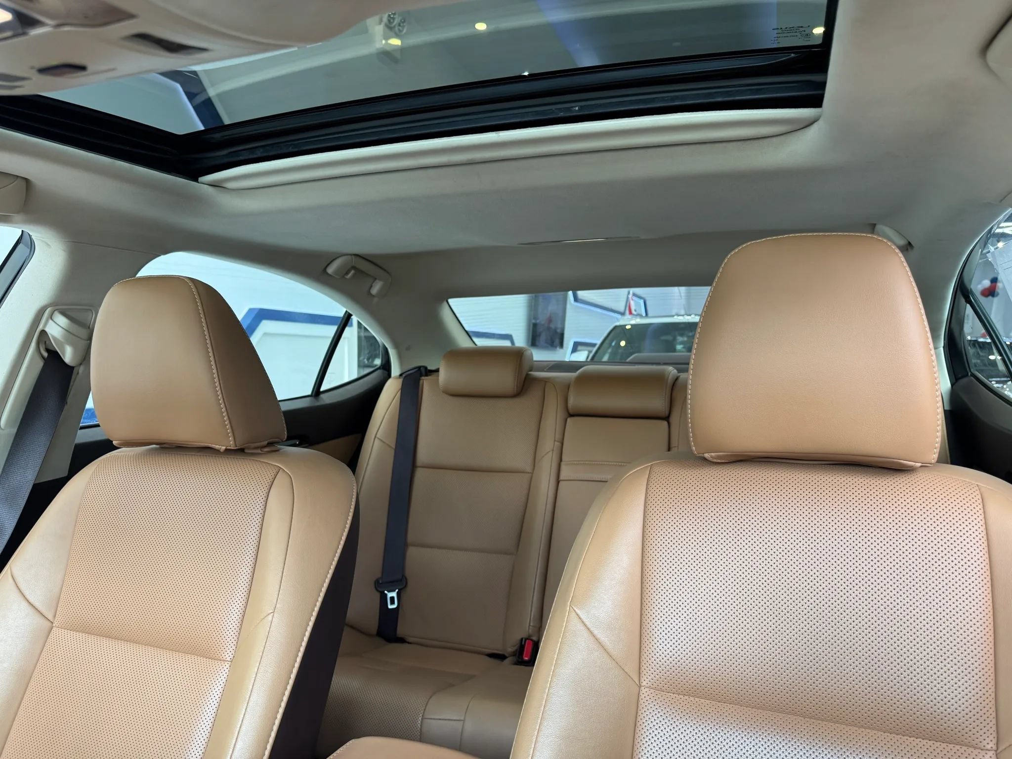 Used 2018 Lexus ES 350 w/ Premier Package FWD image 21