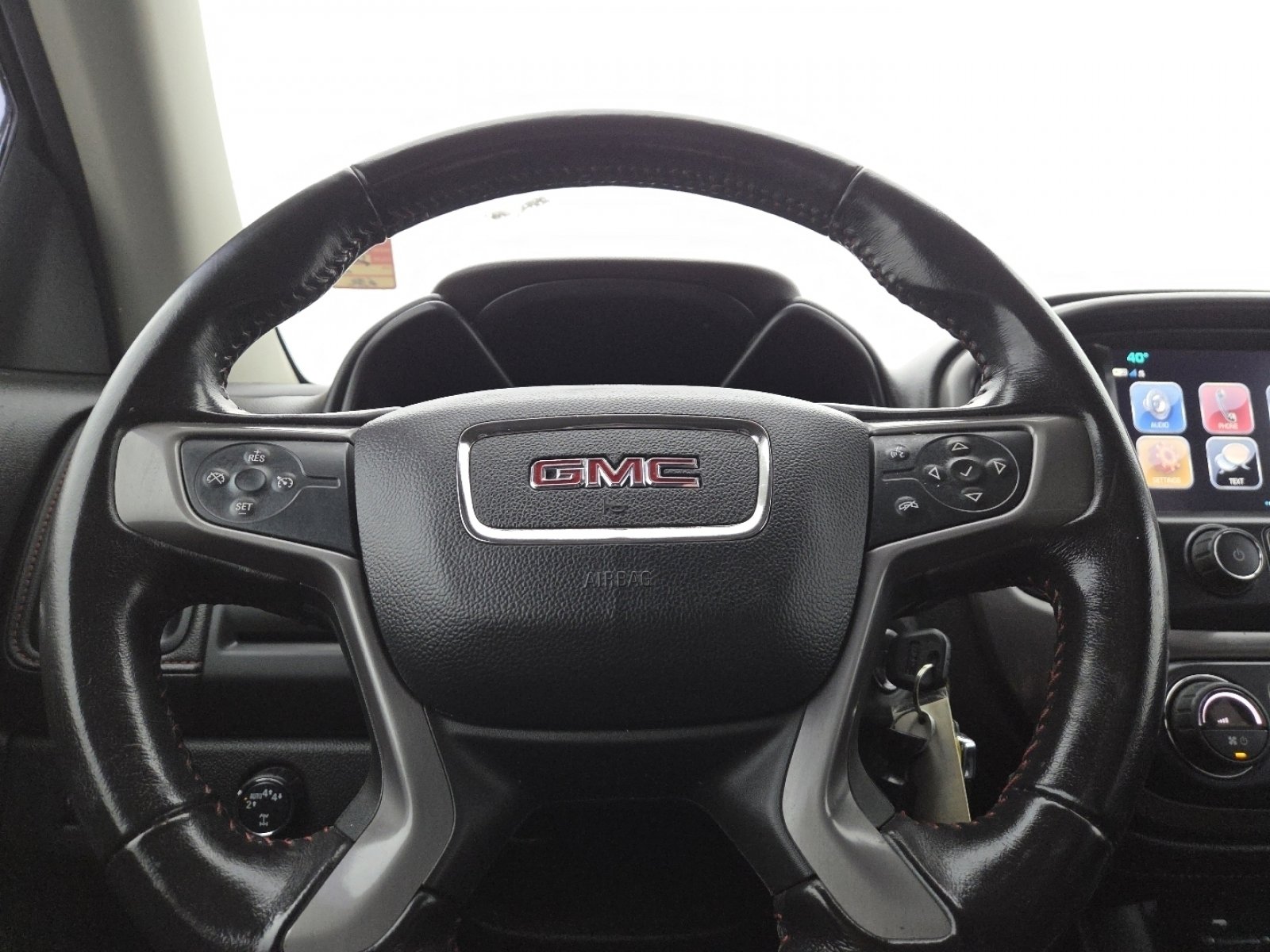 Used 2017 GMC Canyon SLE w/ All Terrain Package image 26