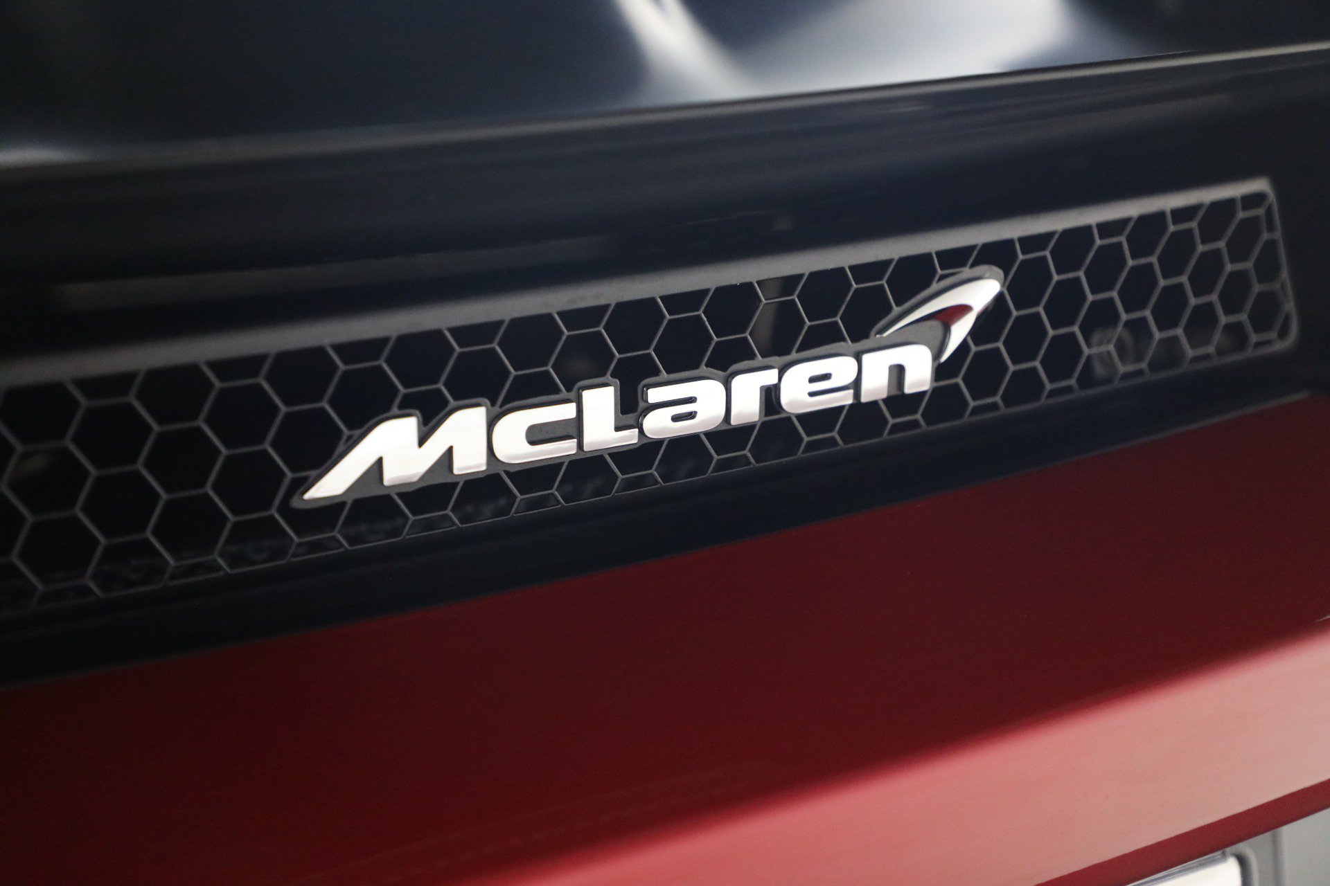 Used 2019 McLaren 720S Performance RWD image 42