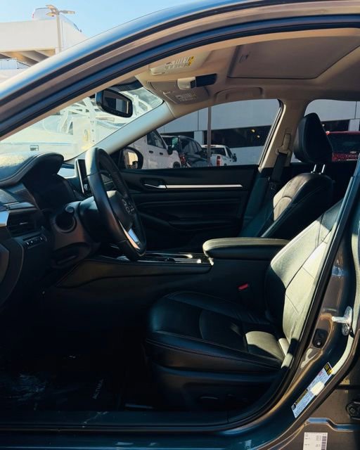 Used 2020 Nissan Altima 2.5 Platinum image 8