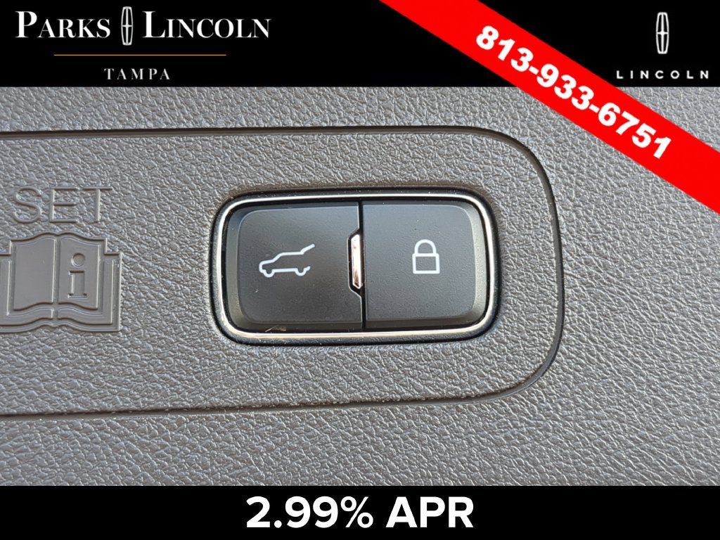 Certified 2023 Lincoln Aviator Black Label w/ Dynamic Handling Package AWD/4WD image 9