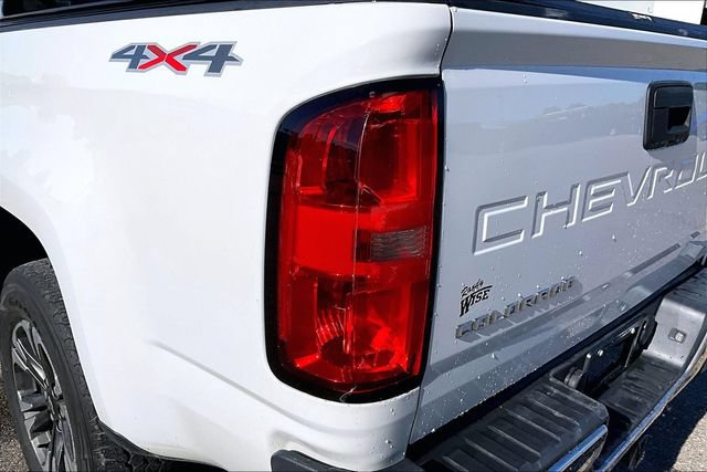 Used 2022 Chevrolet Colorado W/T w/ WT Convenience Package AWD/4WD image 29