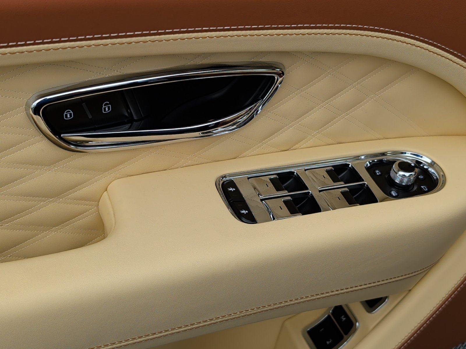 New 2026 Bentley Bentayga Extended Wheelbase AWD/4WD image 22