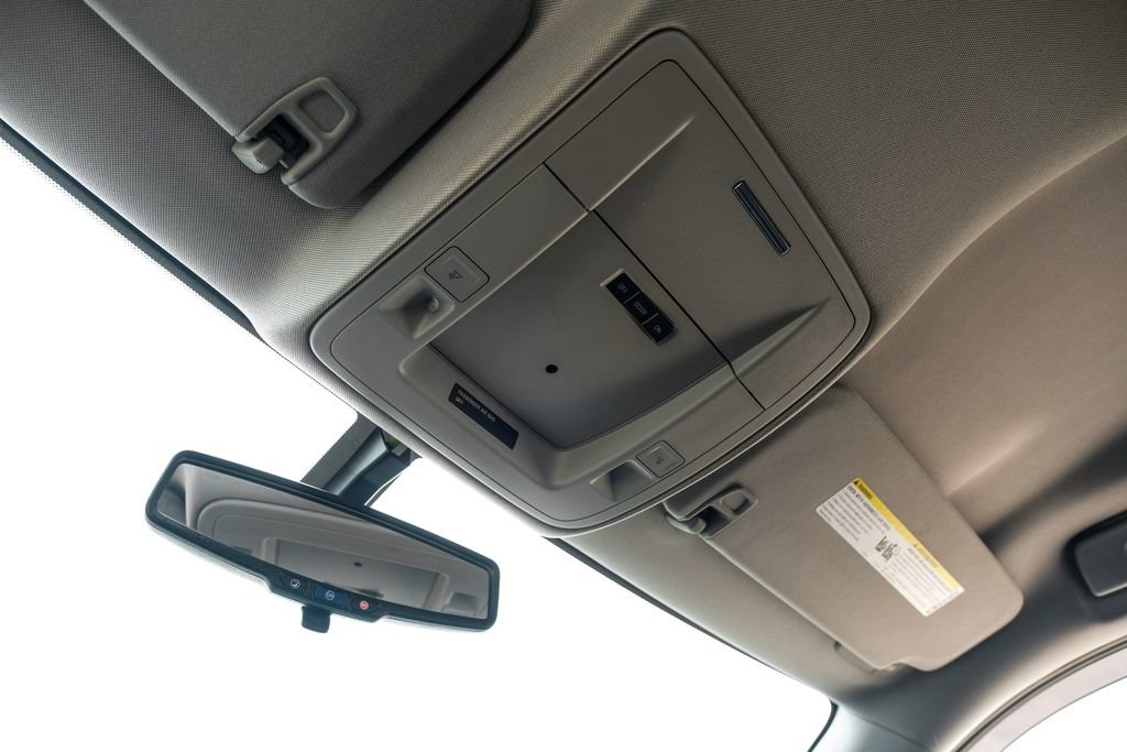 Used 2018 Chevrolet Silverado 1500 LT w/ All Star Edition AWD/4WD image 26