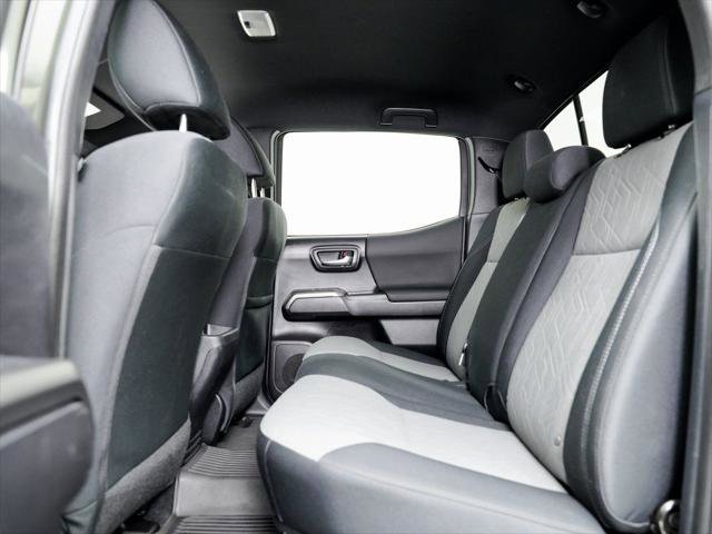 Used 2021 Toyota Tacoma TRD Sport AWD/4WD image 22