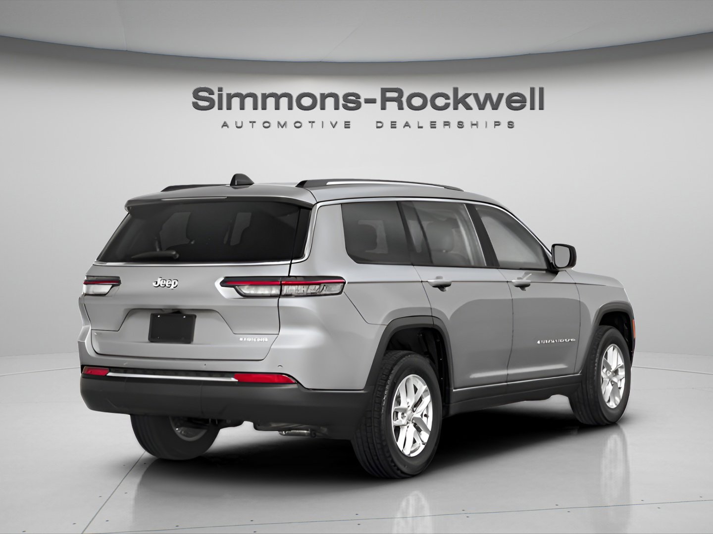 Used 2024 Jeep Grand Cherokee L Laredo w/ Luxury Tech Group I AWD/4WD image 5