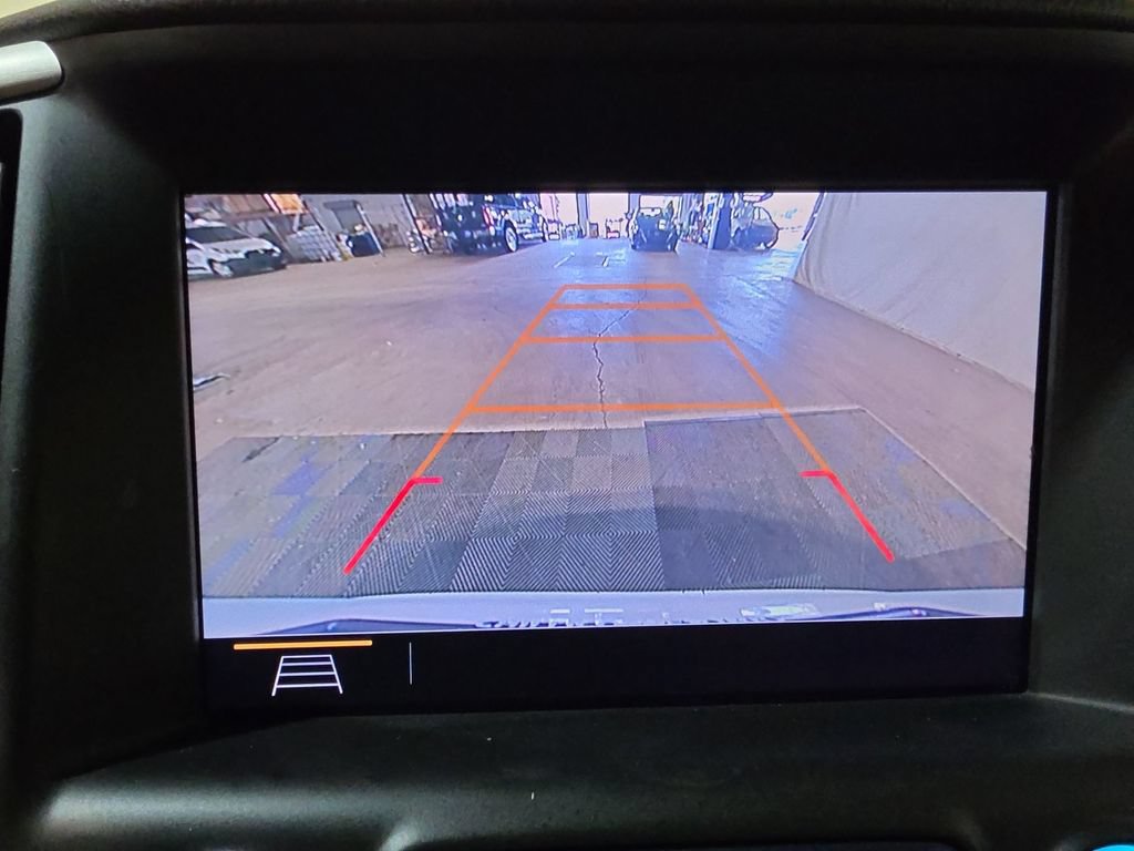 Used 2020 GMC Terrain SLE w/ Driver Convenience Package AWD/4WD image 23