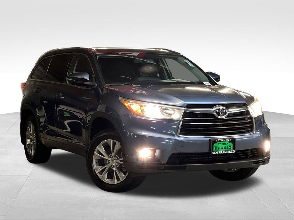 Used 2015 Toyota Highlander XLE AWD/4WD image 7