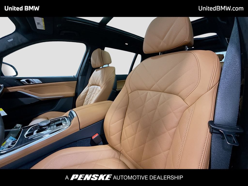 New 2027 BMW X7 xDrive40i w/ M Sport Package AWD/4WD image 12
