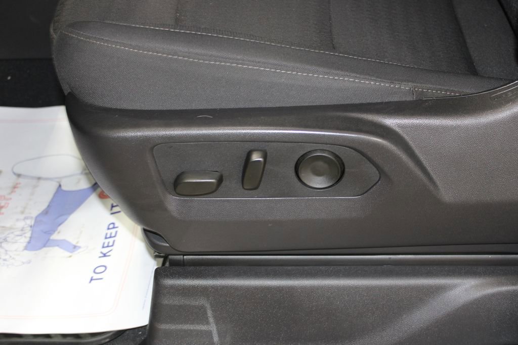 Used 2024 Chevrolet Silverado 3500 LT w/ Convenience Package image 24