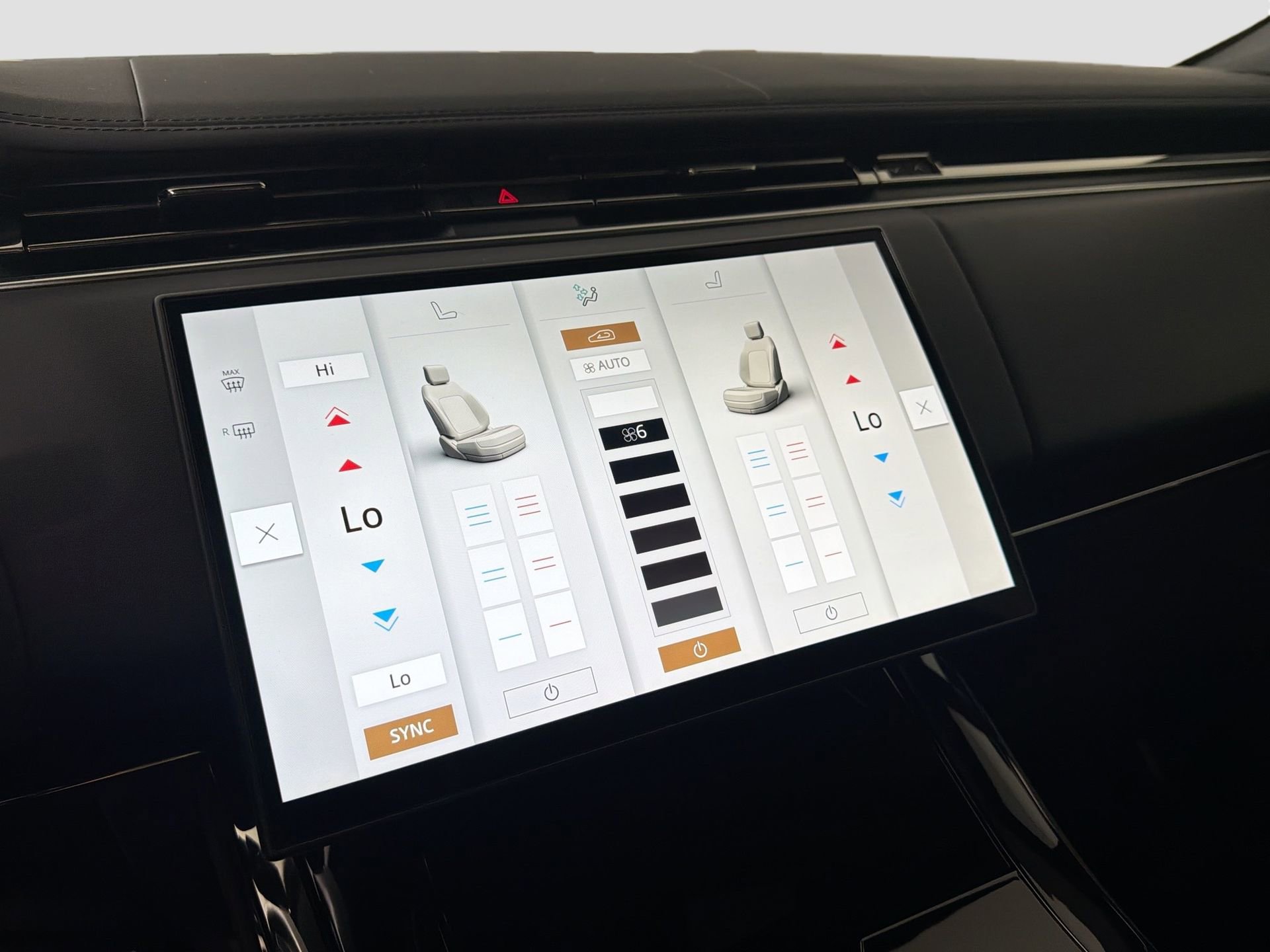 Certified 2024 Land Rover Range Rover Sport Dynamic SE image 17