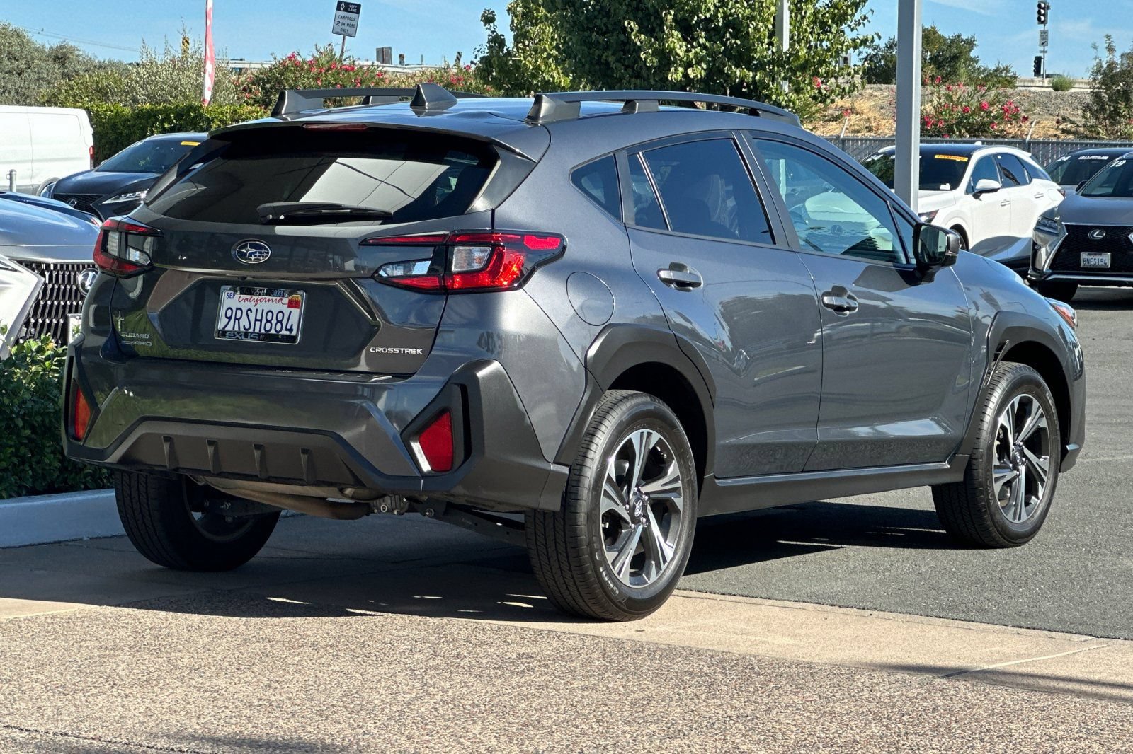 Used 2024 Subaru Crosstrek 2.0i Premium AWD/4WD image 4