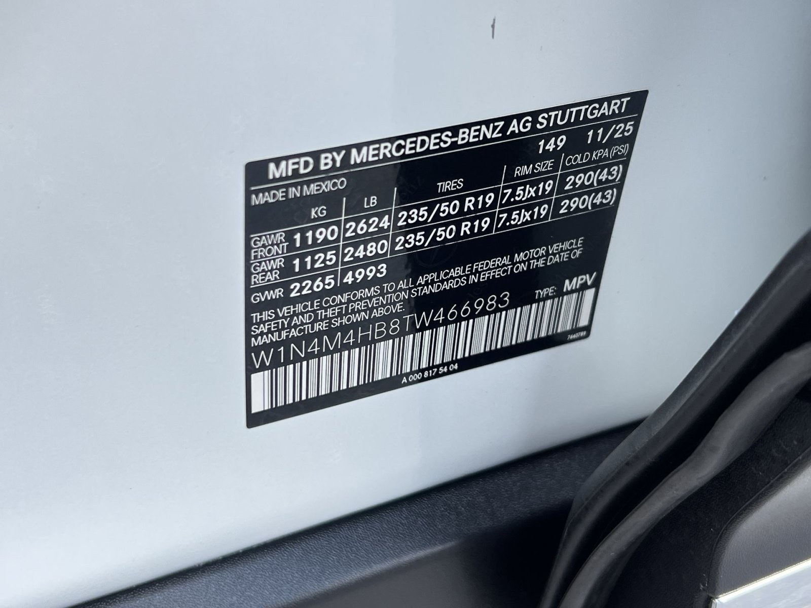 Used 2026 Mercedes-Benz GLB 250 4MATIC image 42