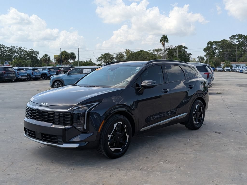 Certified 2026 Kia Sportage SX FWD image 4