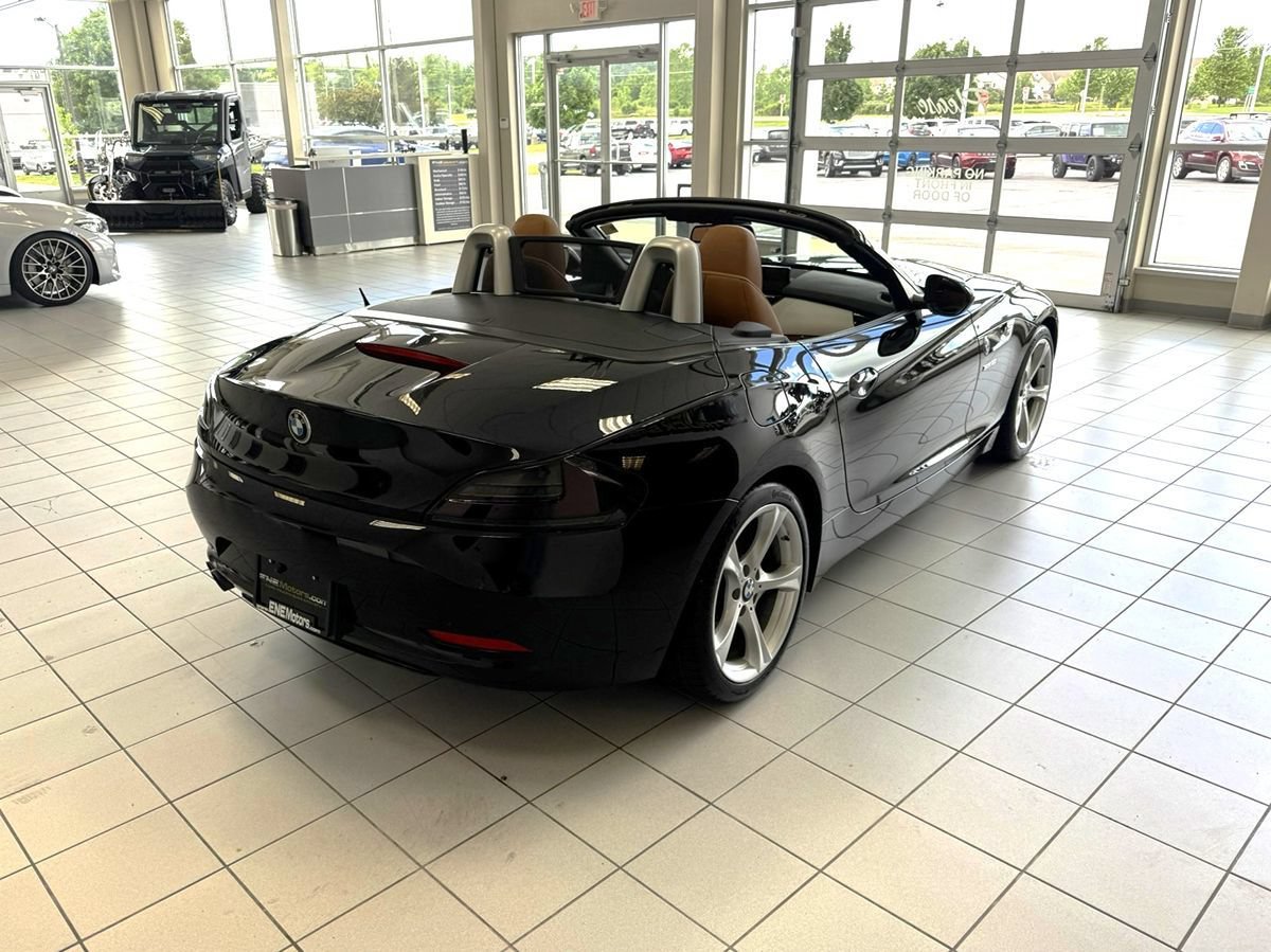 Used 2015 BMW Z4 sDrive28i RWD image 11