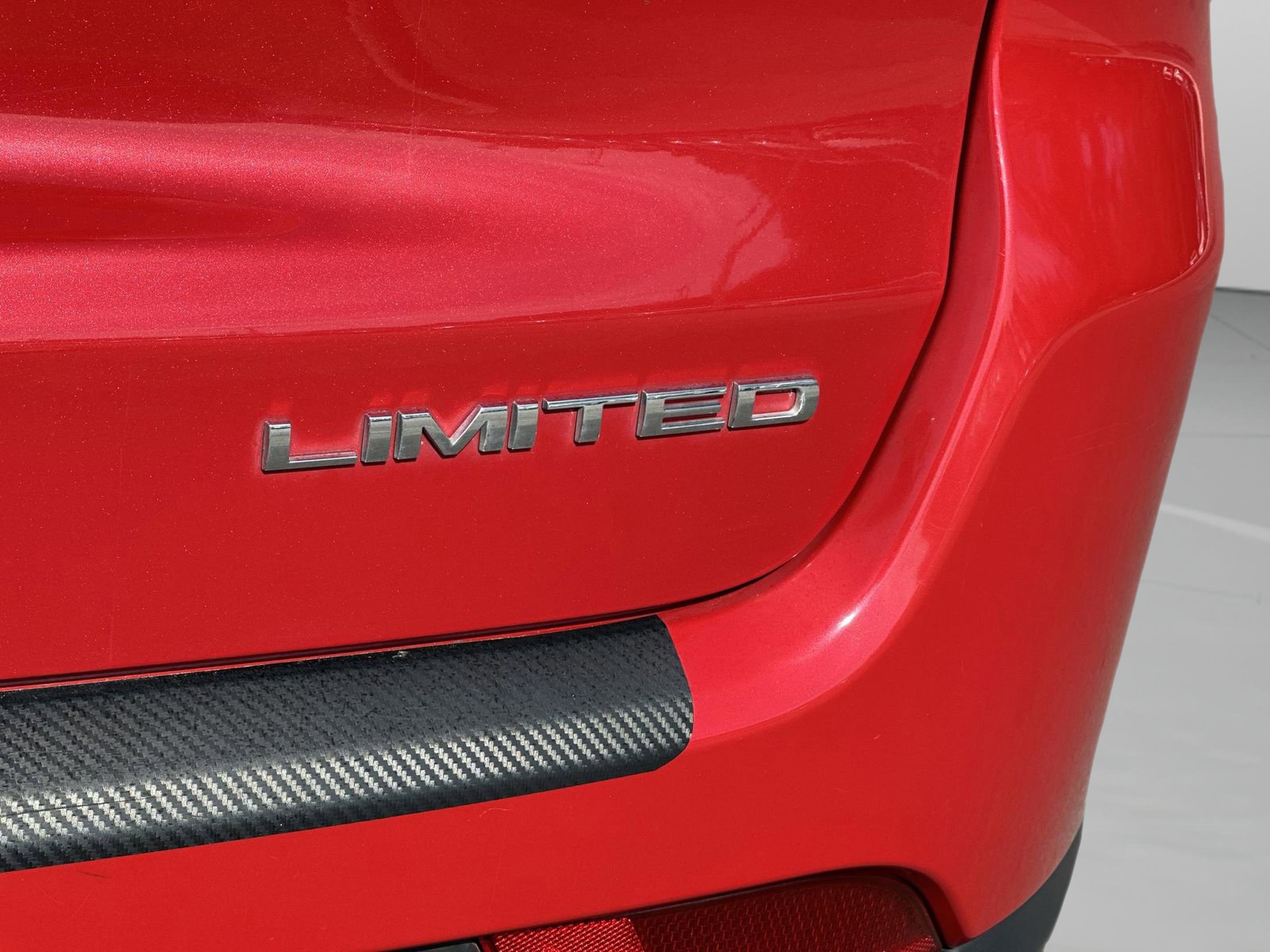 Used 2020 Jeep Compass Limited w/ Safety & Security Group image 14