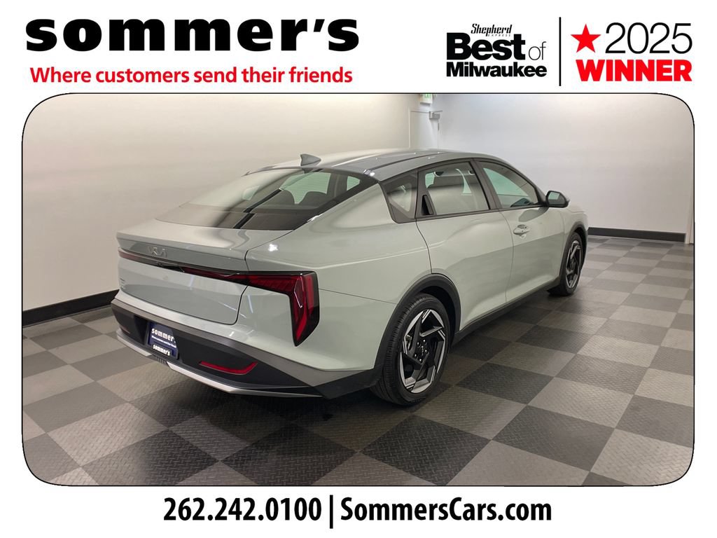 Used 2025 Kia K4 EX FWD image 5