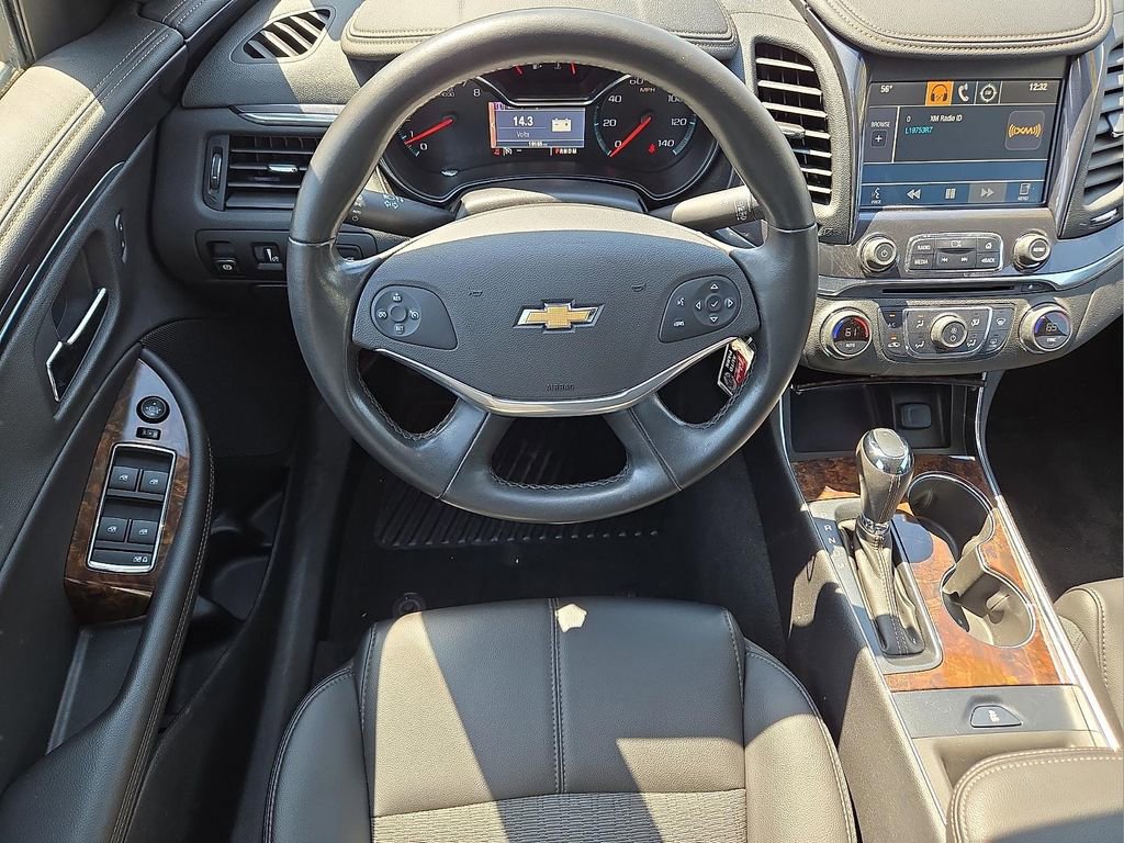 Used 2014 Chevrolet Impala LT FWD image 12