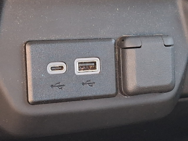 Used 2025 Chevrolet Silverado 1500 W/T RWD image 24