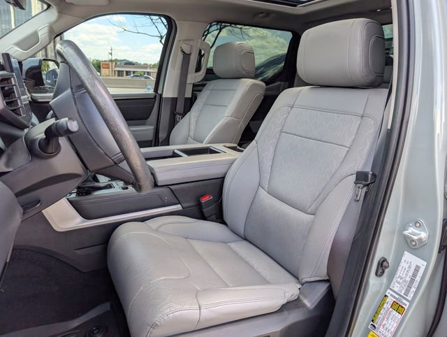 Used 2024 Toyota Tundra Limited AWD/4WD image 32