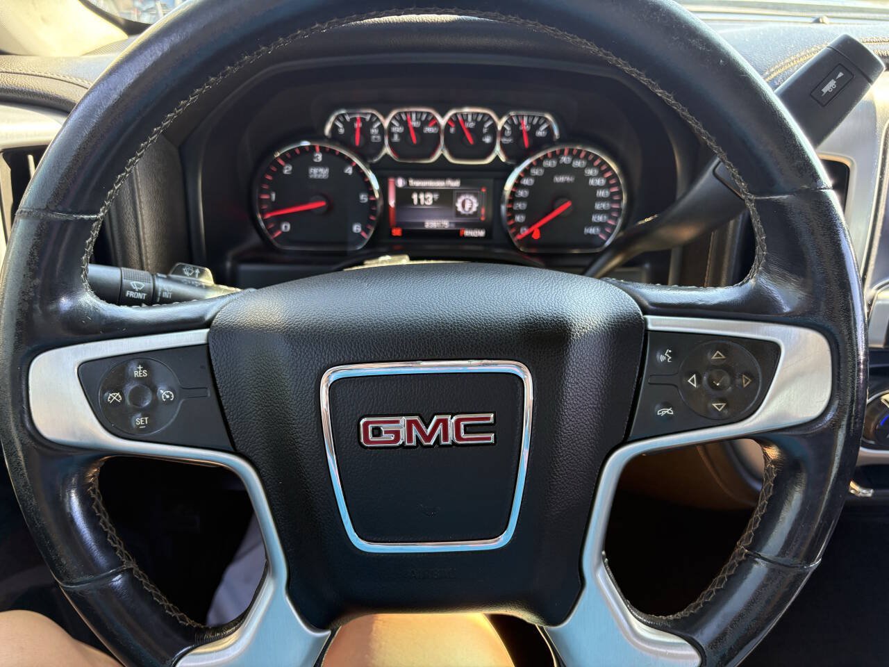 Used 2014 GMC Sierra 1500 SLE w/ SLE Value Package AWD/4WD image 32