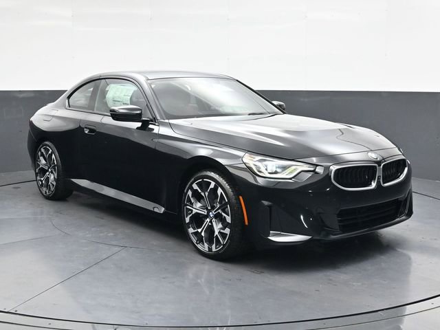 Used 2025 BMW 230i xDrive Coupe w/ Premium Package AWD/4WD video 2