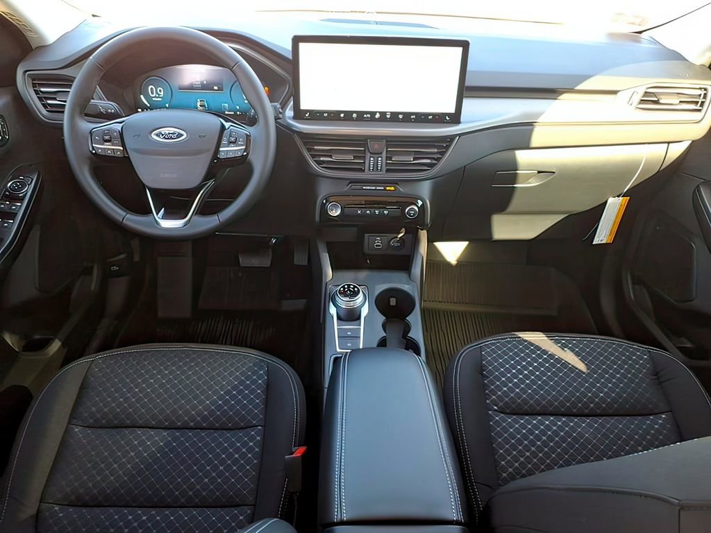 New 2026 Ford Escape Active w/ Active Premium Tech Pack image 6