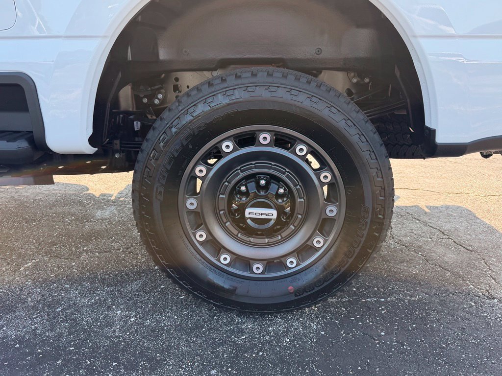 New 2027 Ford F250 XLT w/ XLT Premium Package AWD/4WD image 39