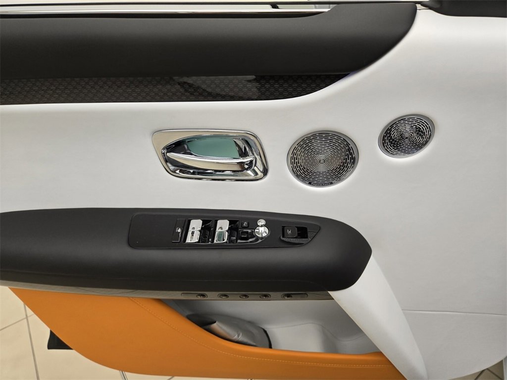 New 2025 Rolls-Royce Ghost Black Badge image 32