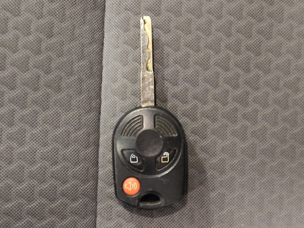 Used 2017 Ford Escape SE image 32