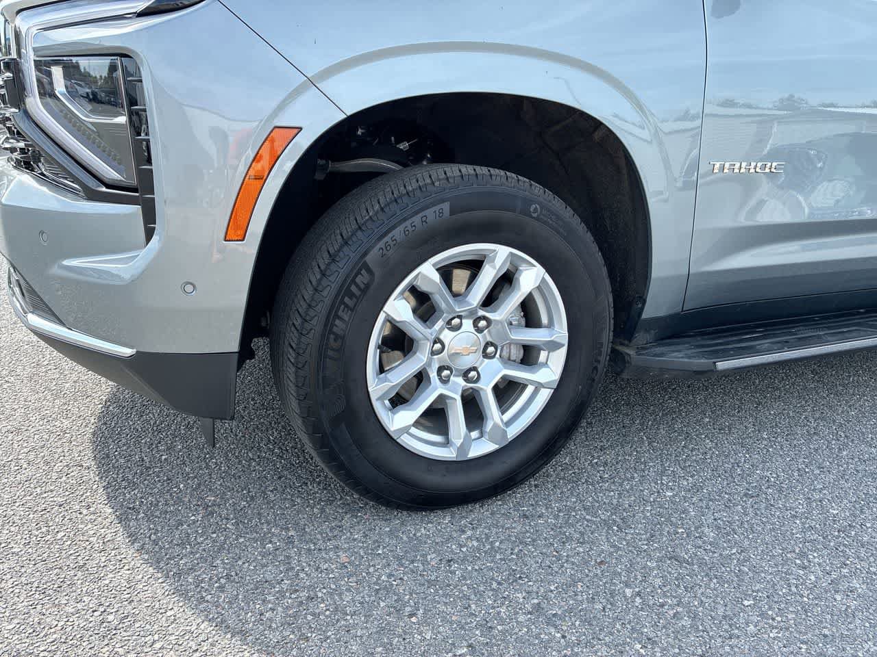 Used 2025 Chevrolet Tahoe LT AWD/4WD image 32