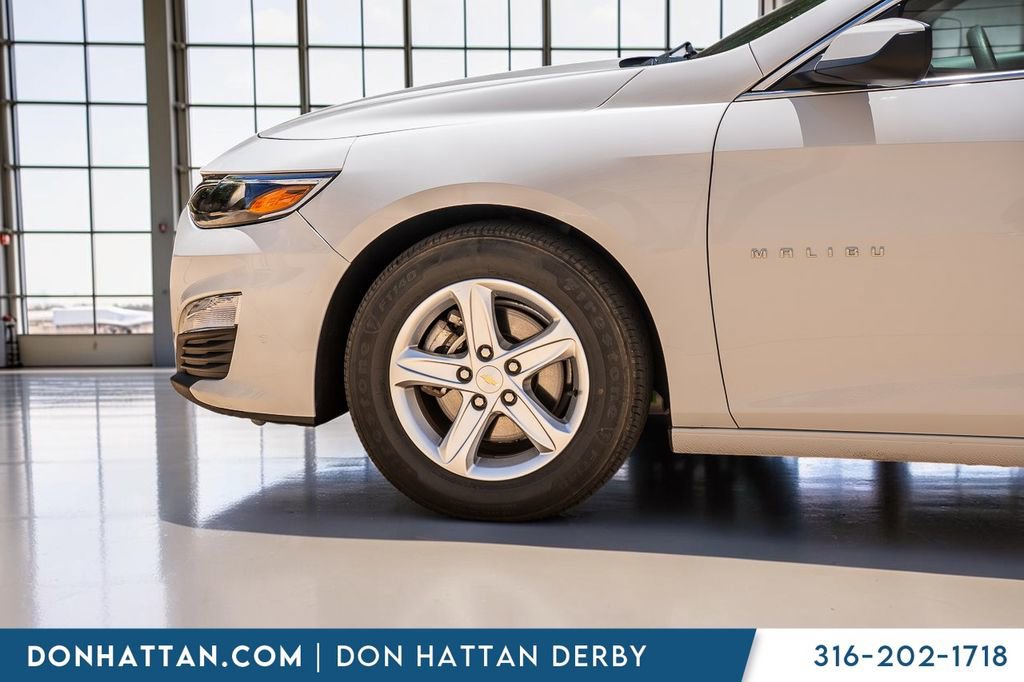 Used 2024 Chevrolet Malibu LT FWD image 37
