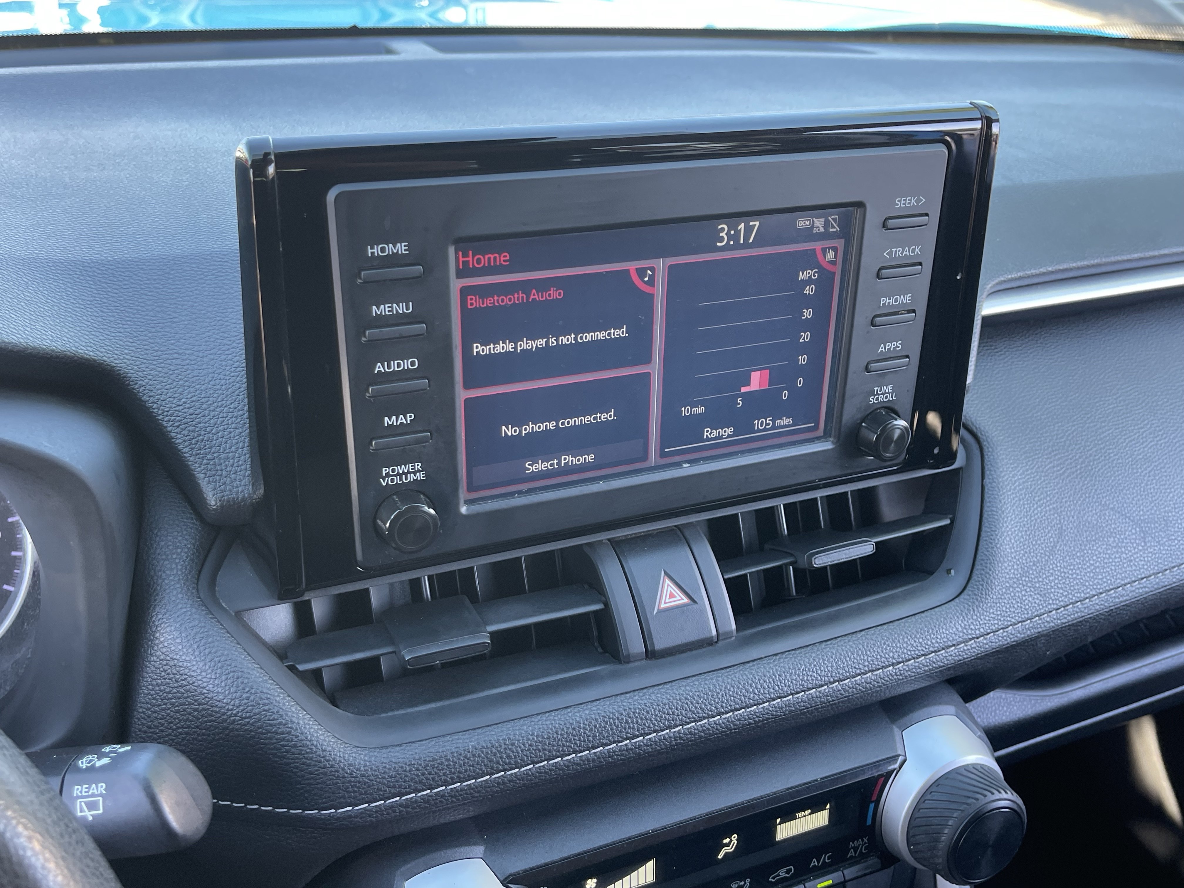 Used 2019 Toyota RAV4 LE w/ All Weather Liner Package FWD image 29