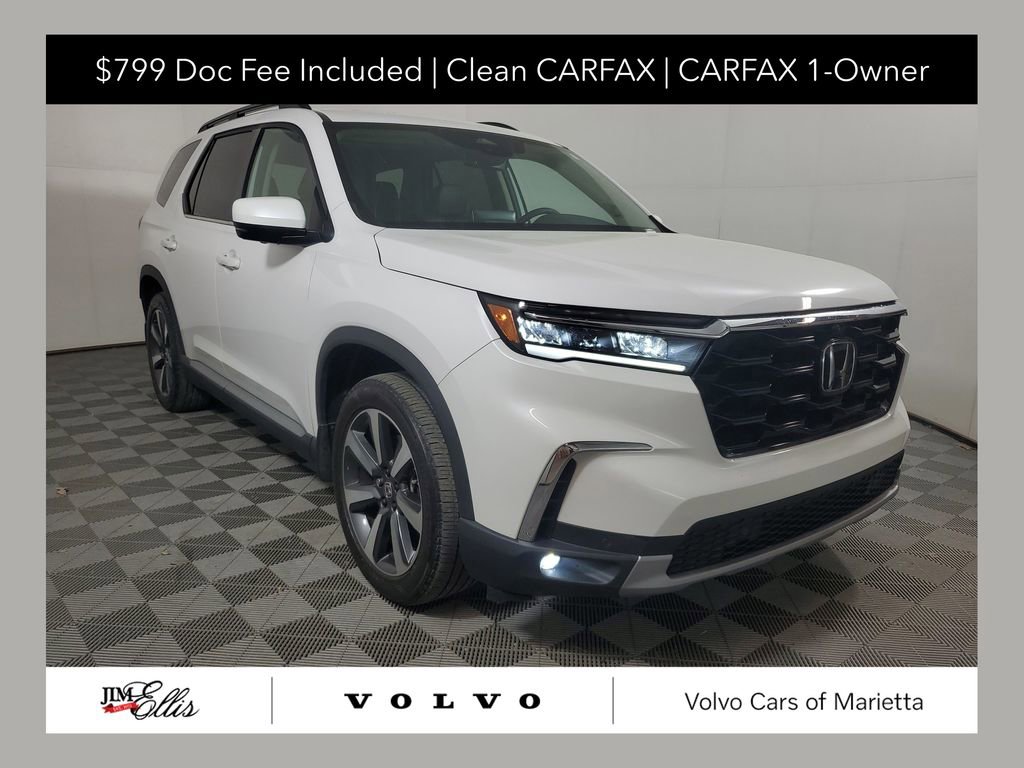 Used 2025 Honda Pilot Elite image 1