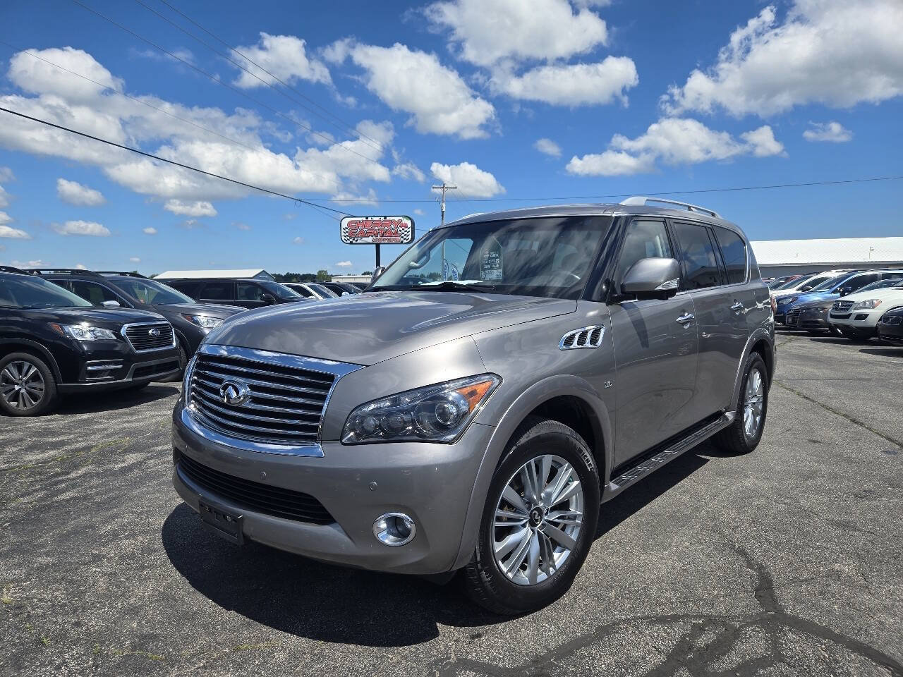 Used 2014 INFINITI QX80 4WD w/ Theater Package image 2