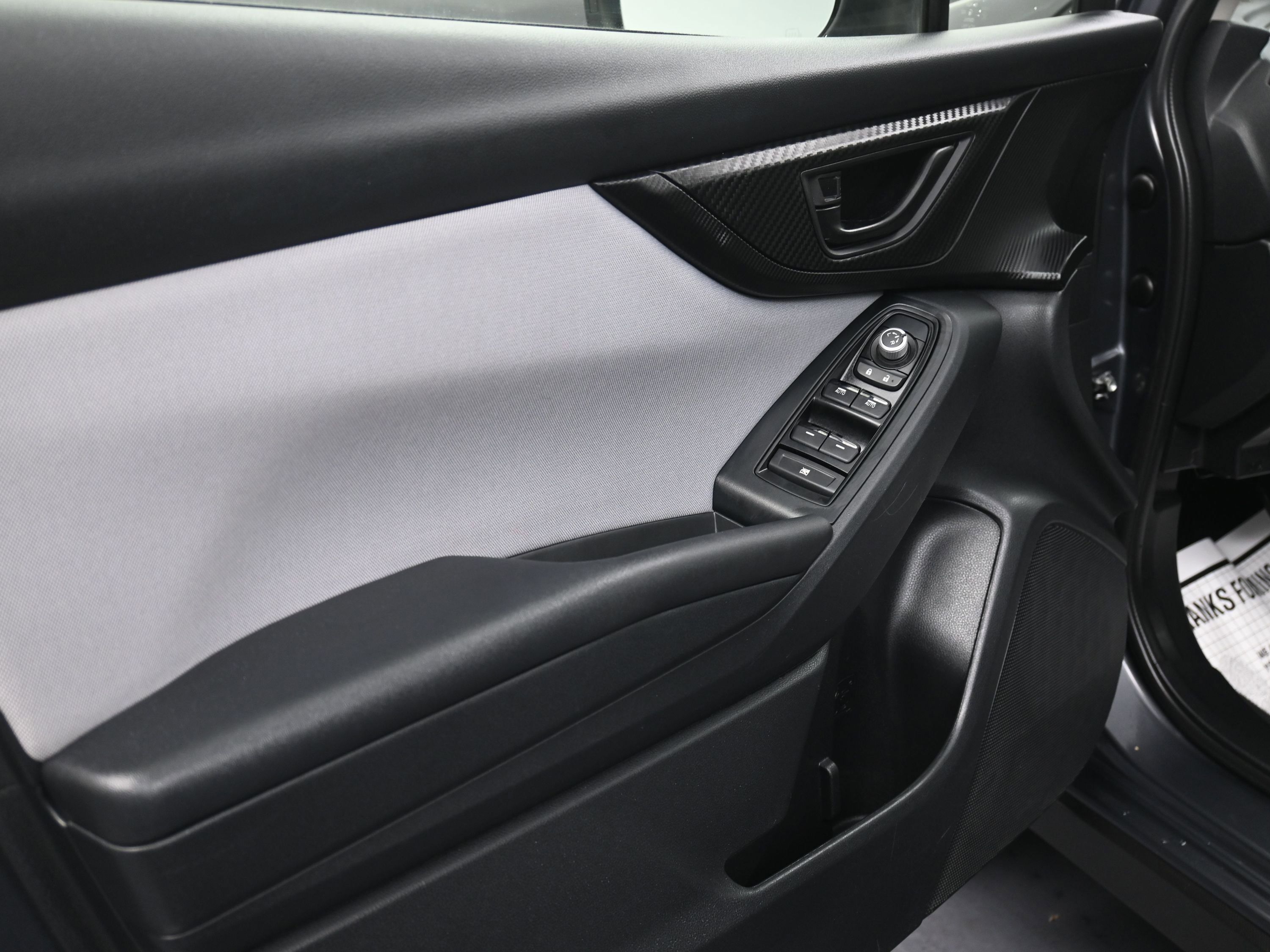 Used 2021 Subaru Crosstrek 2.0i Premium image 13